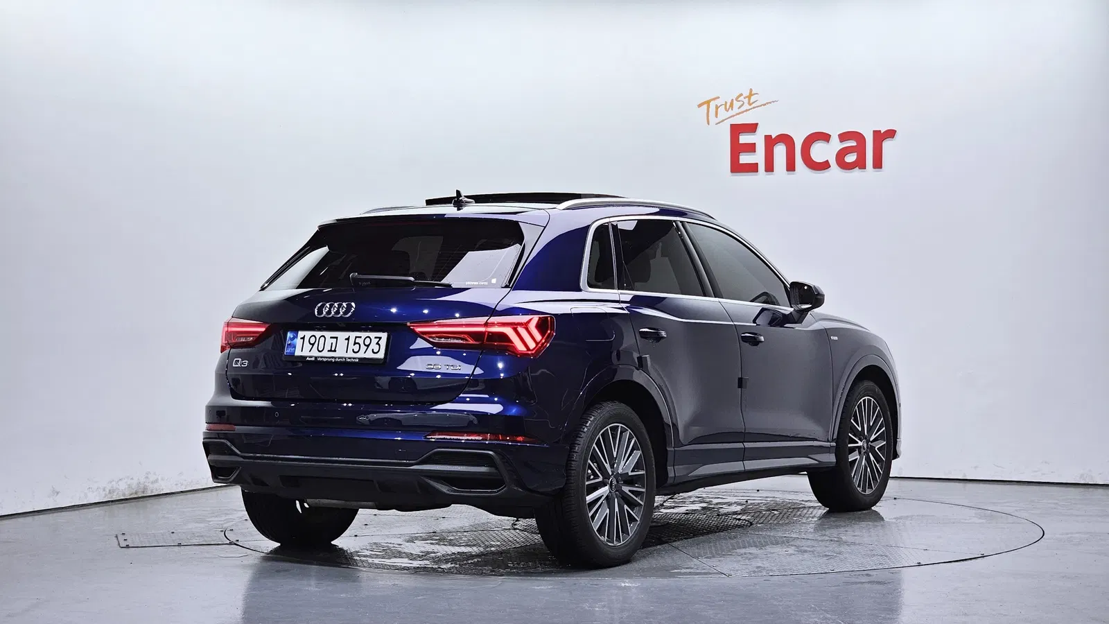 Audi Q3 (F3) 35 TDI Premium 2023 — photo 1 sur 30