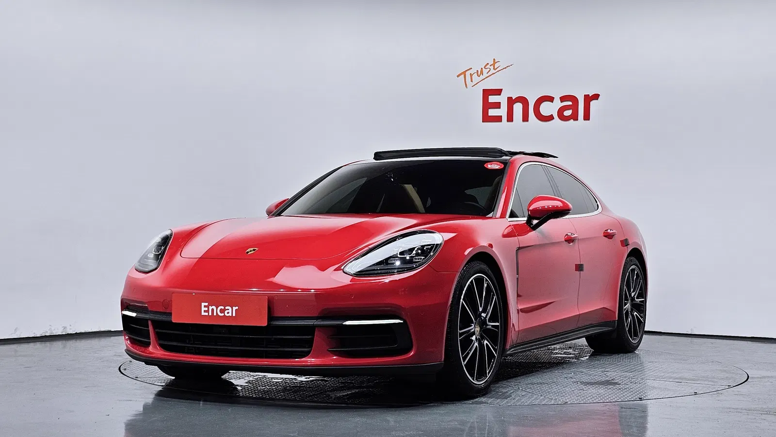 Porsche Panamera (971) 3.0 AWD 2019 — photo 1 sur 39