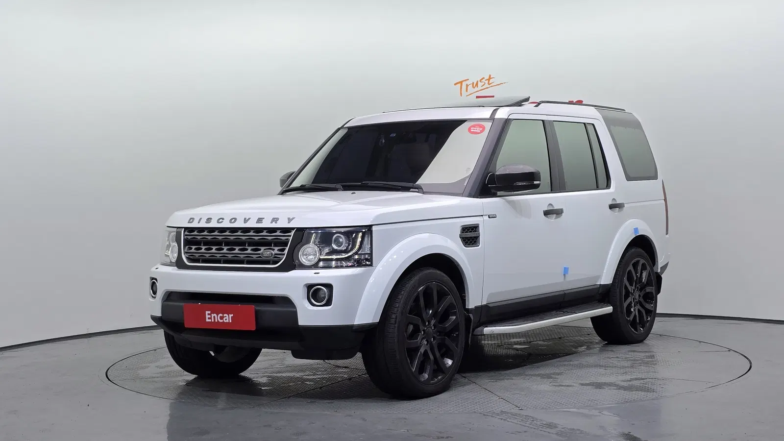 Land Rover Discovery 4 3.0 SDV6 SE 2016 — photo 1 sur 20