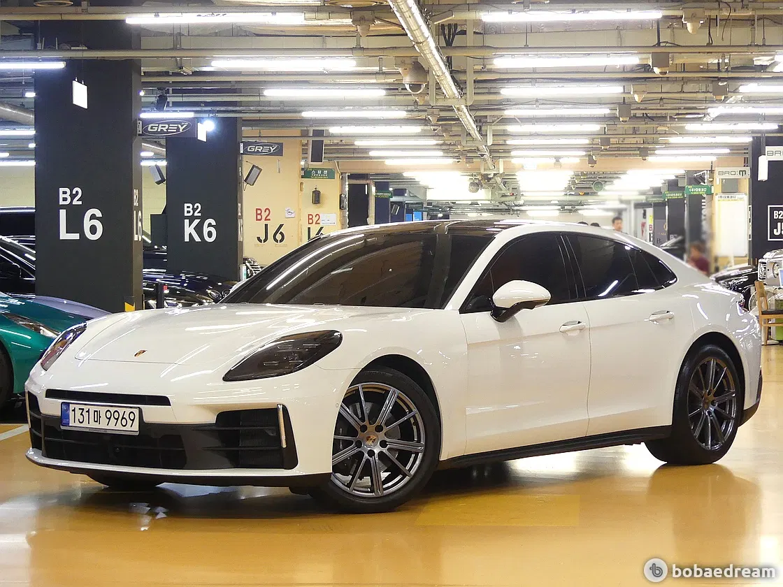 Porsche Panamera (976) 2.9 AWD 2024 — photo 1 sur 26