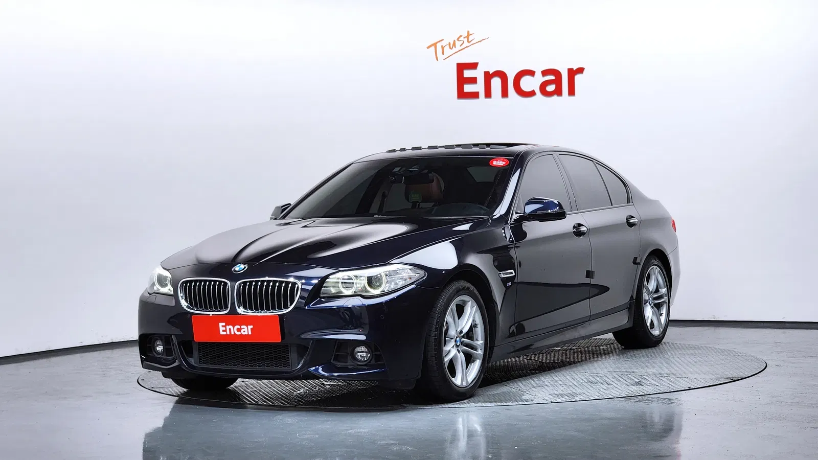 BMW Série 5 (F10) 528i xDrive M Aero Dynamic 2016 — photo 1 sur 20