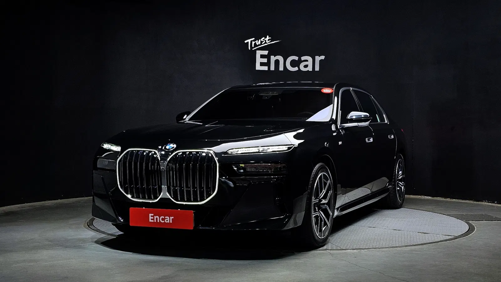 BMW Série 7 (G70) 740i xDrive M Sport 2025 — photo 1 sur 20
