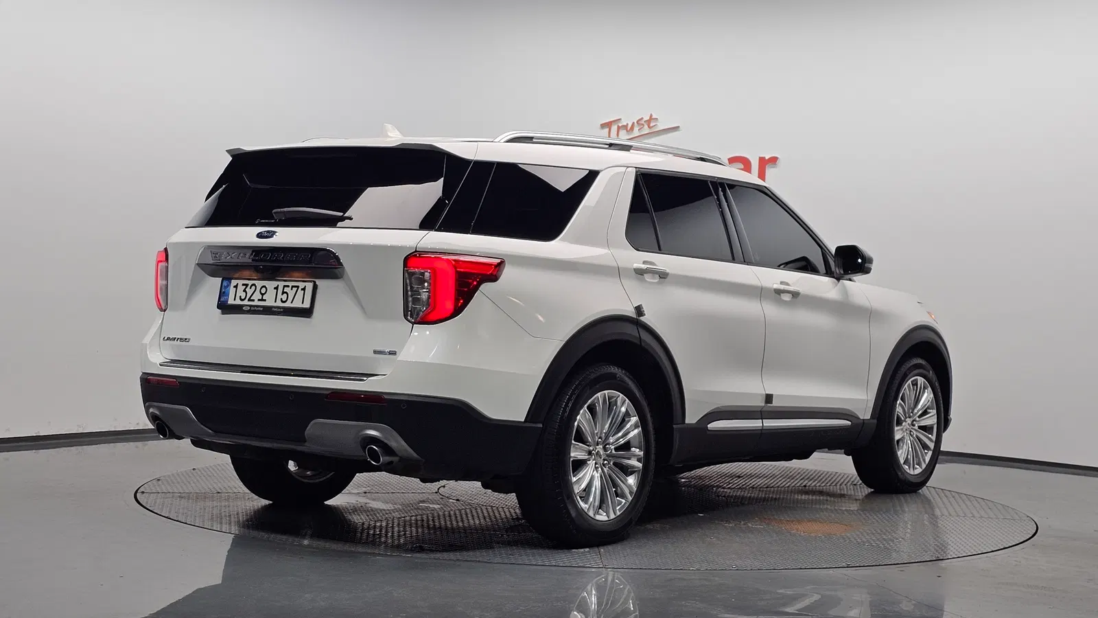 Ford Explorer 6e génération 2.3 Limited 4WD 2020 — photo 1 sur 33