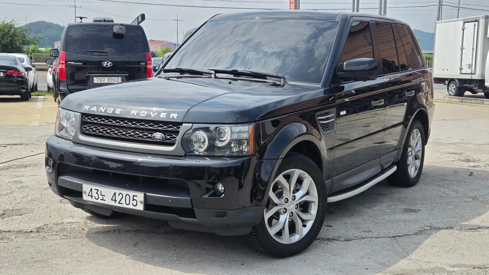 Land Rover Range Rover Sport 3.0 TDV6 2010 — photo 1 sur 26