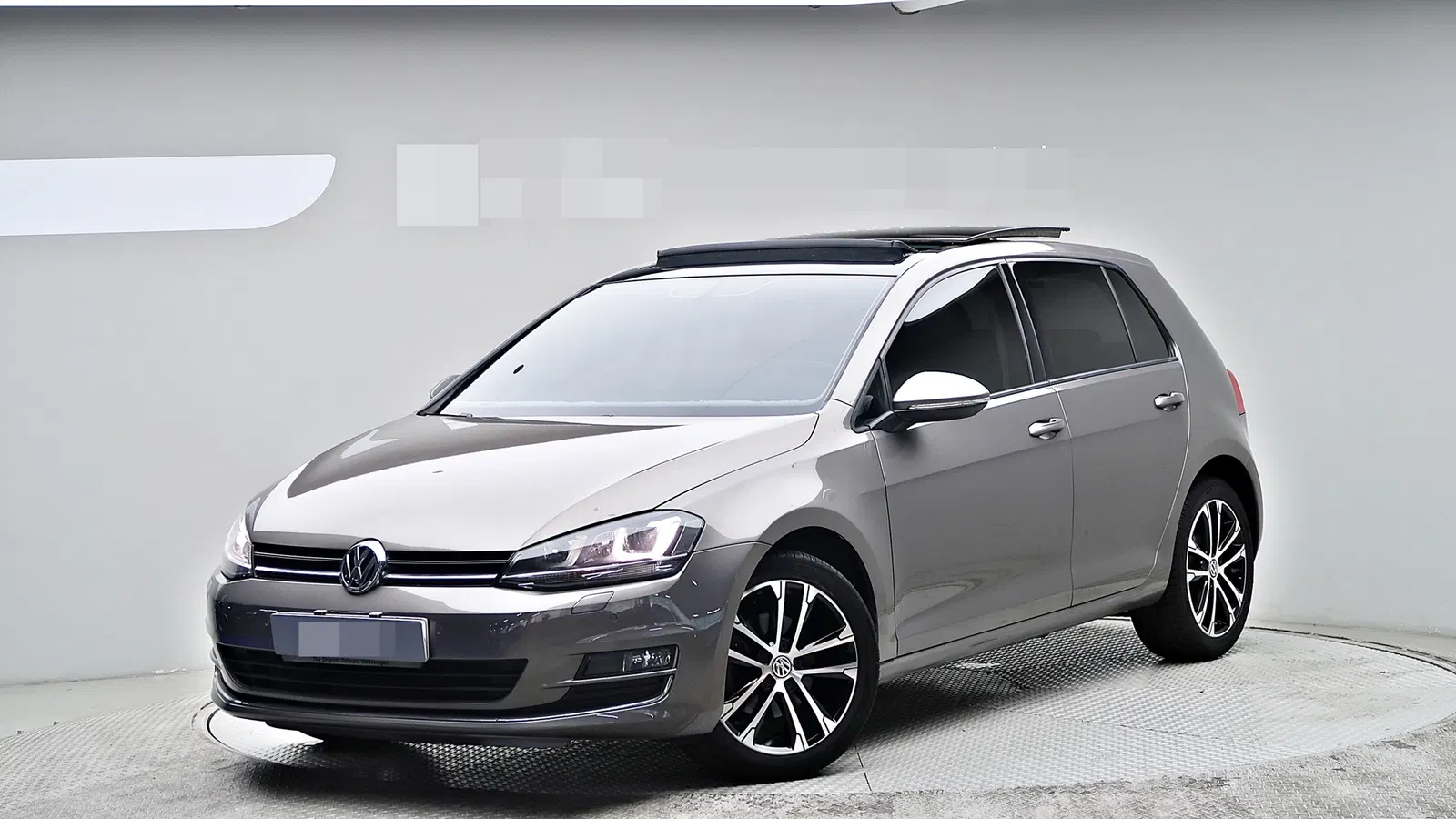 Volkswagen Golf 7e génération 1.4 TSI Premium 2016 — photo 1 sur 26