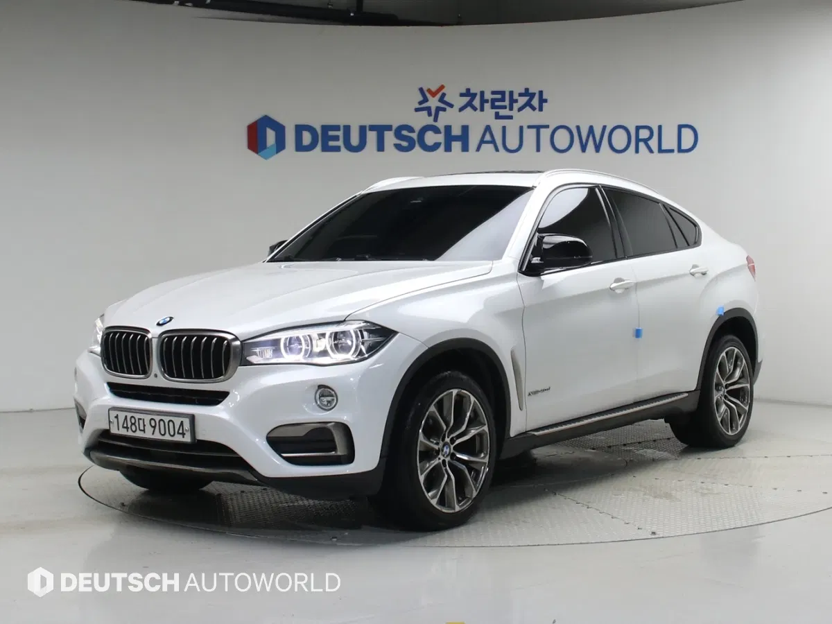 BMW X6 (F16) xDrive 40d 2016 — photo 1 sur 8