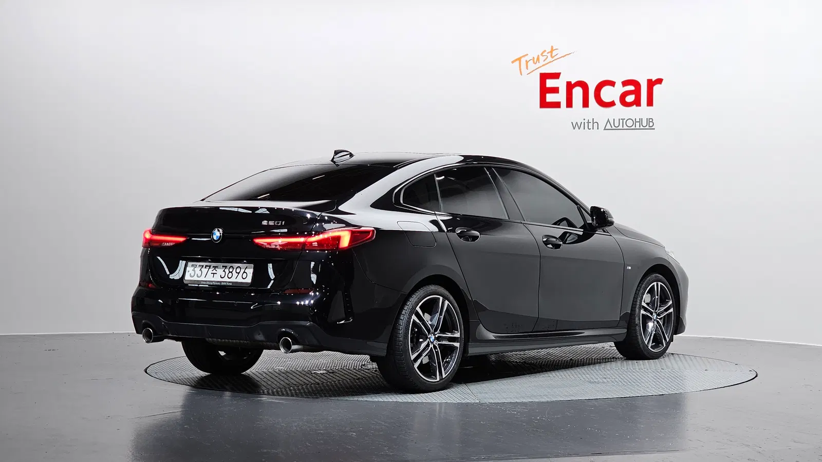 BMW Série 2 GranCoupé (F44) 220i M Sport 2023 — photo 1 sur 32