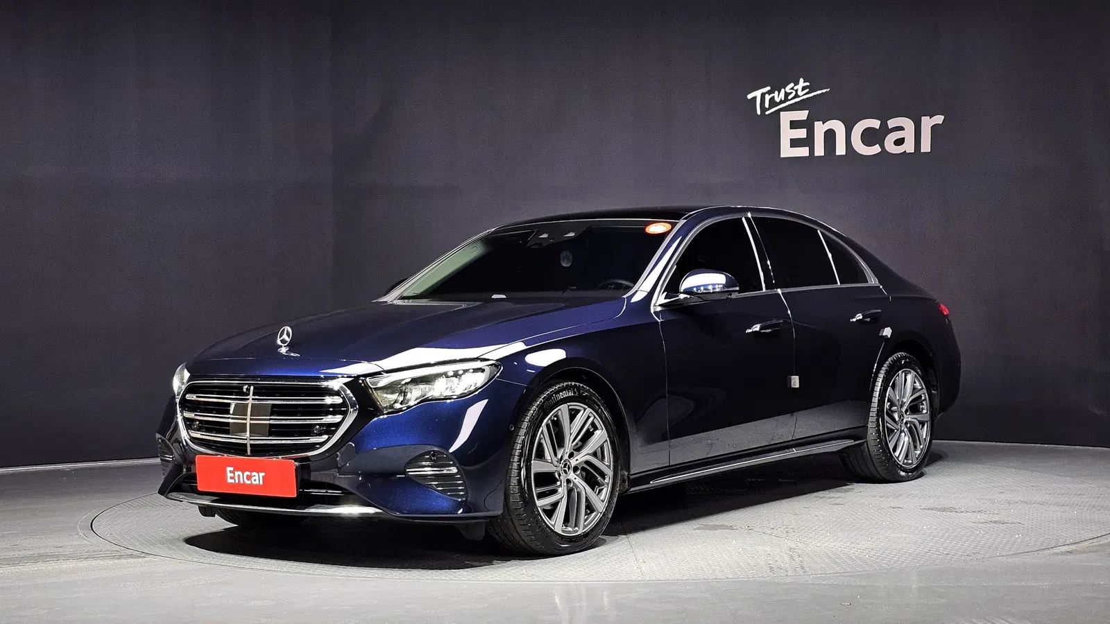 Mercedes-Benz Classe E E220d 4MATIC Exclusive (W214) 2024 — photo 1 sur 20