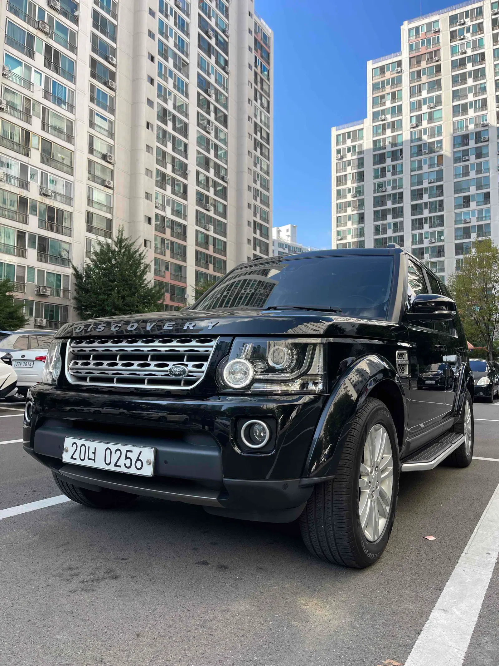 Land Rover Discovery 4 3.0 SDV6 HSE 2016 — photo 1 sur 26