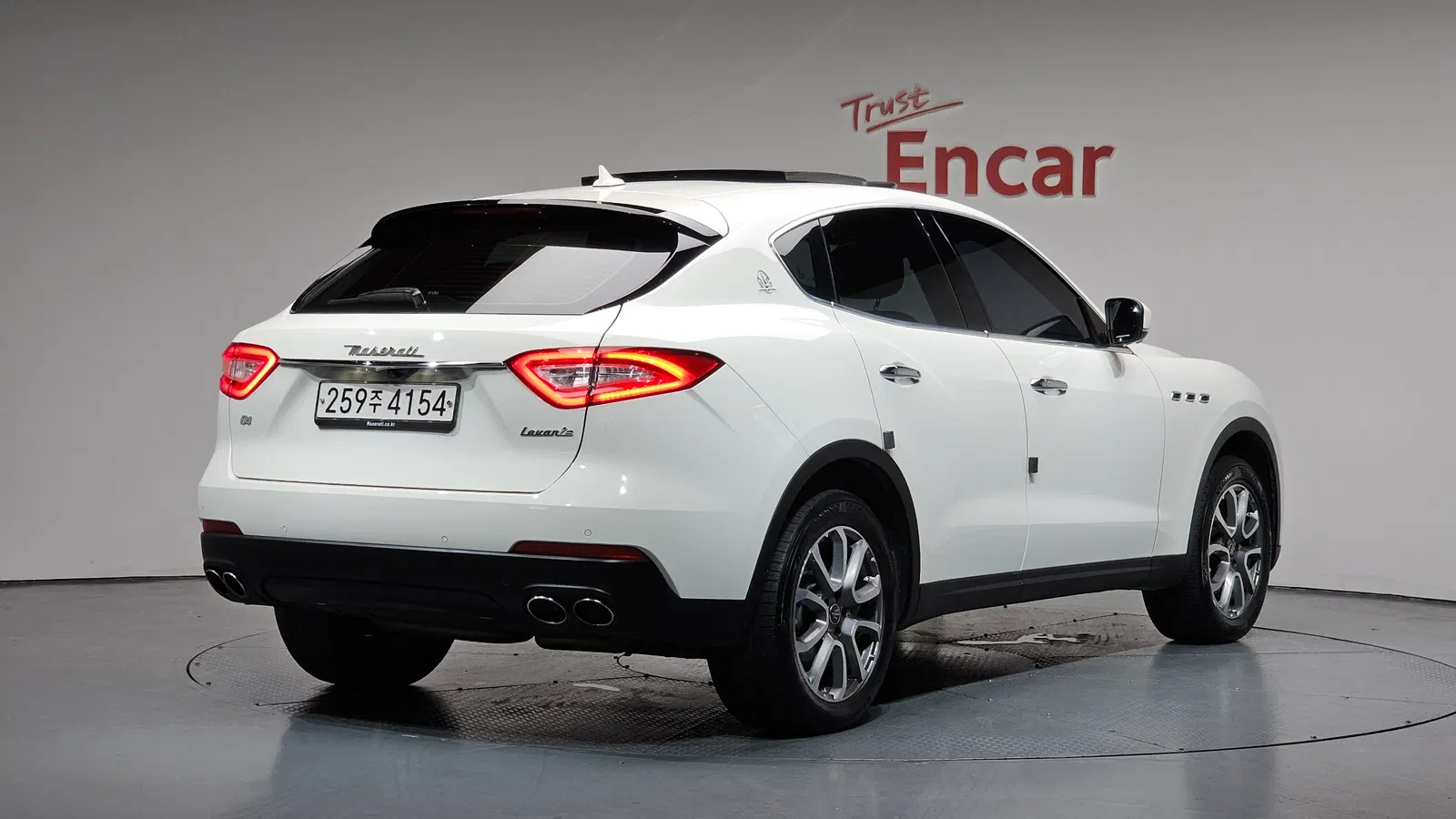 Maserati Levante 3.0 AWD 2020 — photo 1 sur 41
