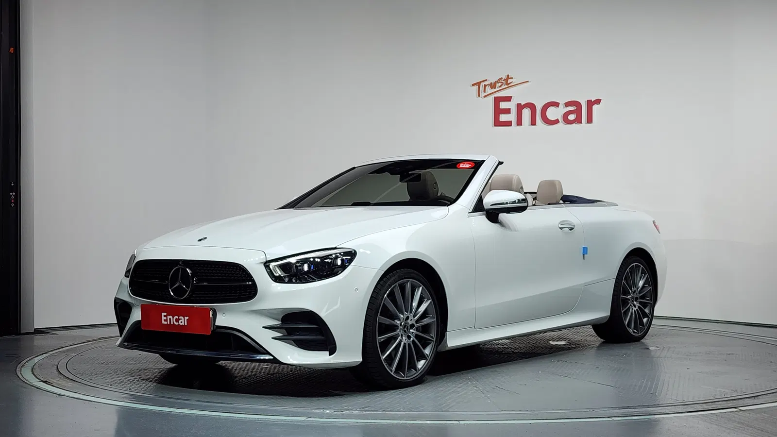 Mercedes-Benz Classe E E450 4MATIC Cabriolet (W213) 2022 — photo 1 sur 30