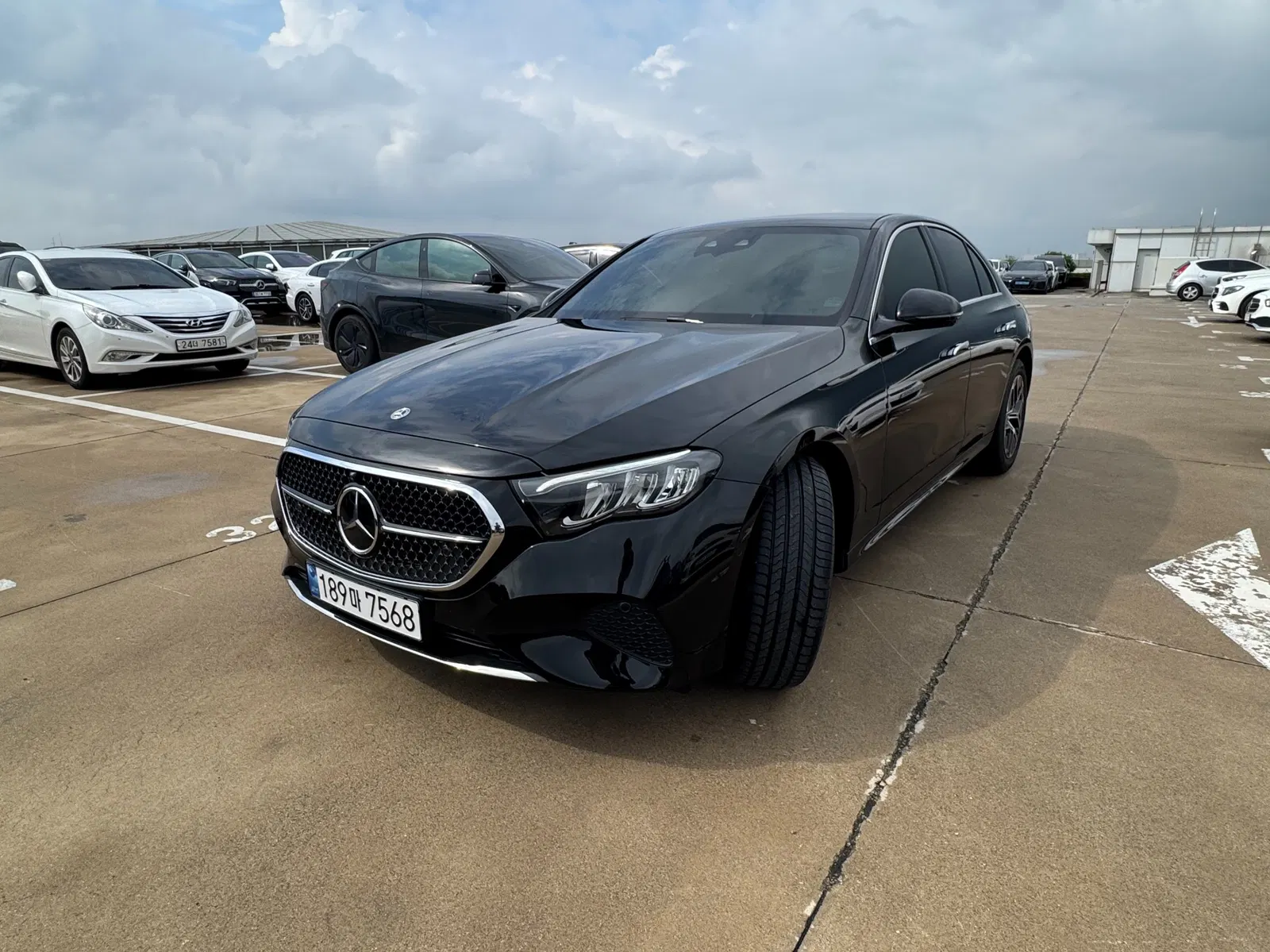 Mercedes-Benz Classe E E200 Avantgarde (W214) 2026 — photo 1 sur 8