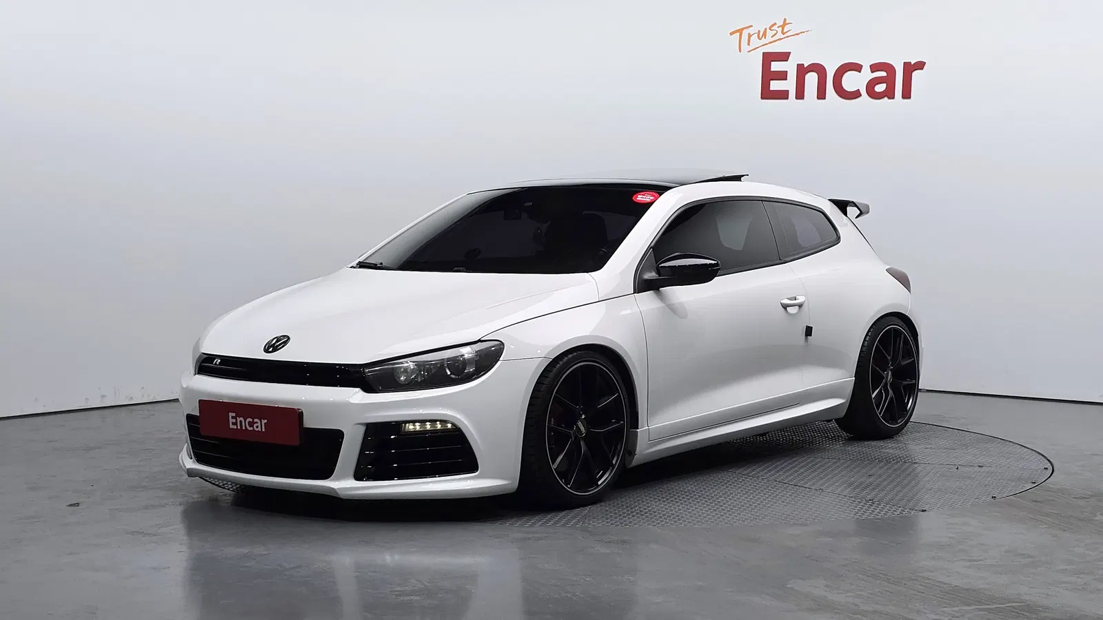 Volkswagen Scirocco 2.0 TSI R 2013 — photo 1 sur 27