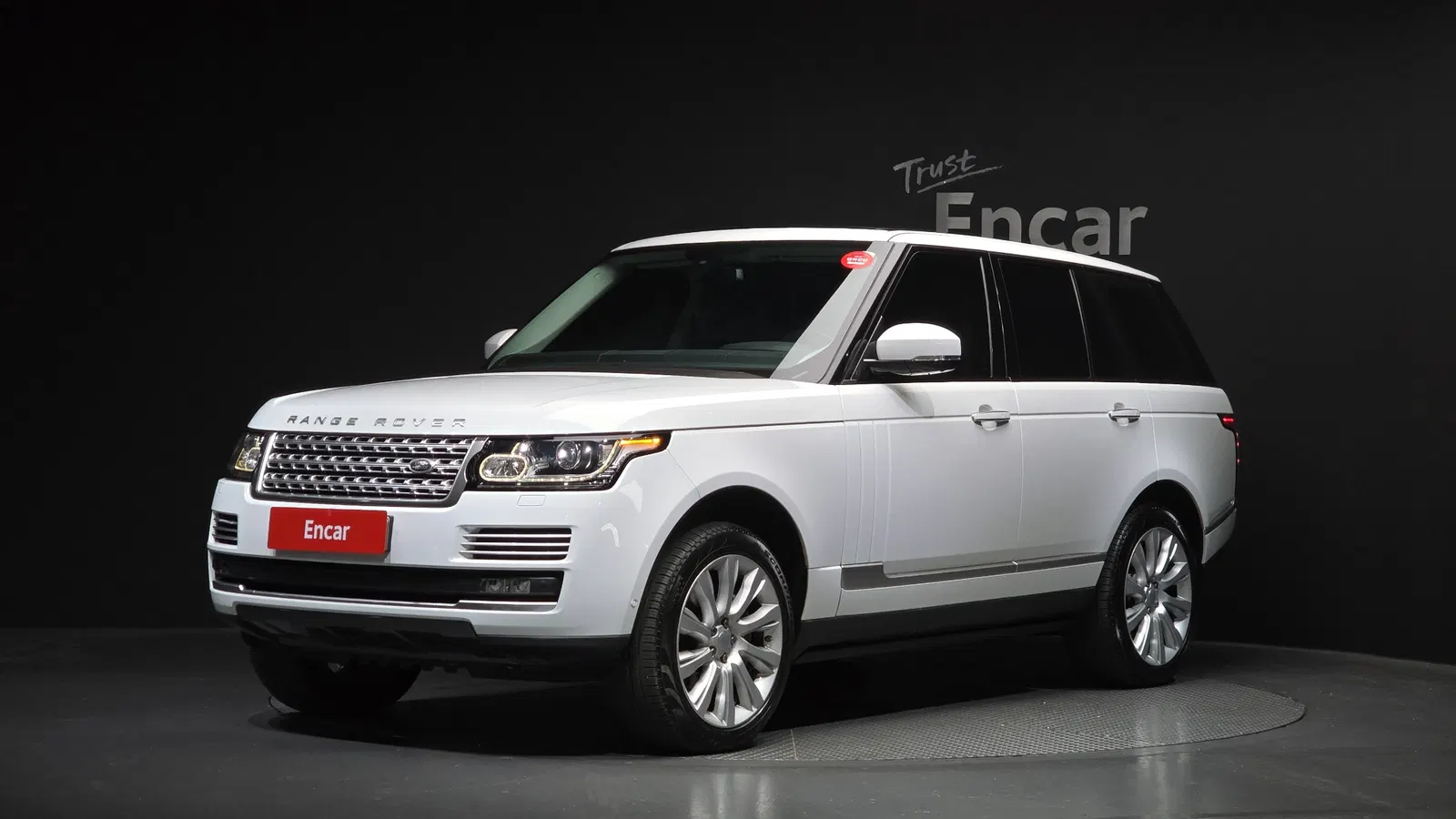 Land Rover Range Rover 4e génération 4.4 SDV8 Vogue SE Diesel 2016 — photo 1 sur 33