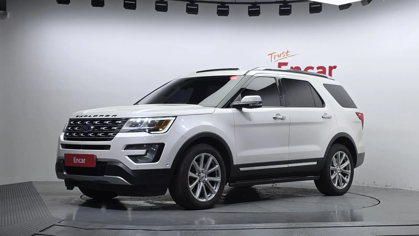 Ford Explorer 2.3 Limited 4WD 2017 — photo 1 sur 20