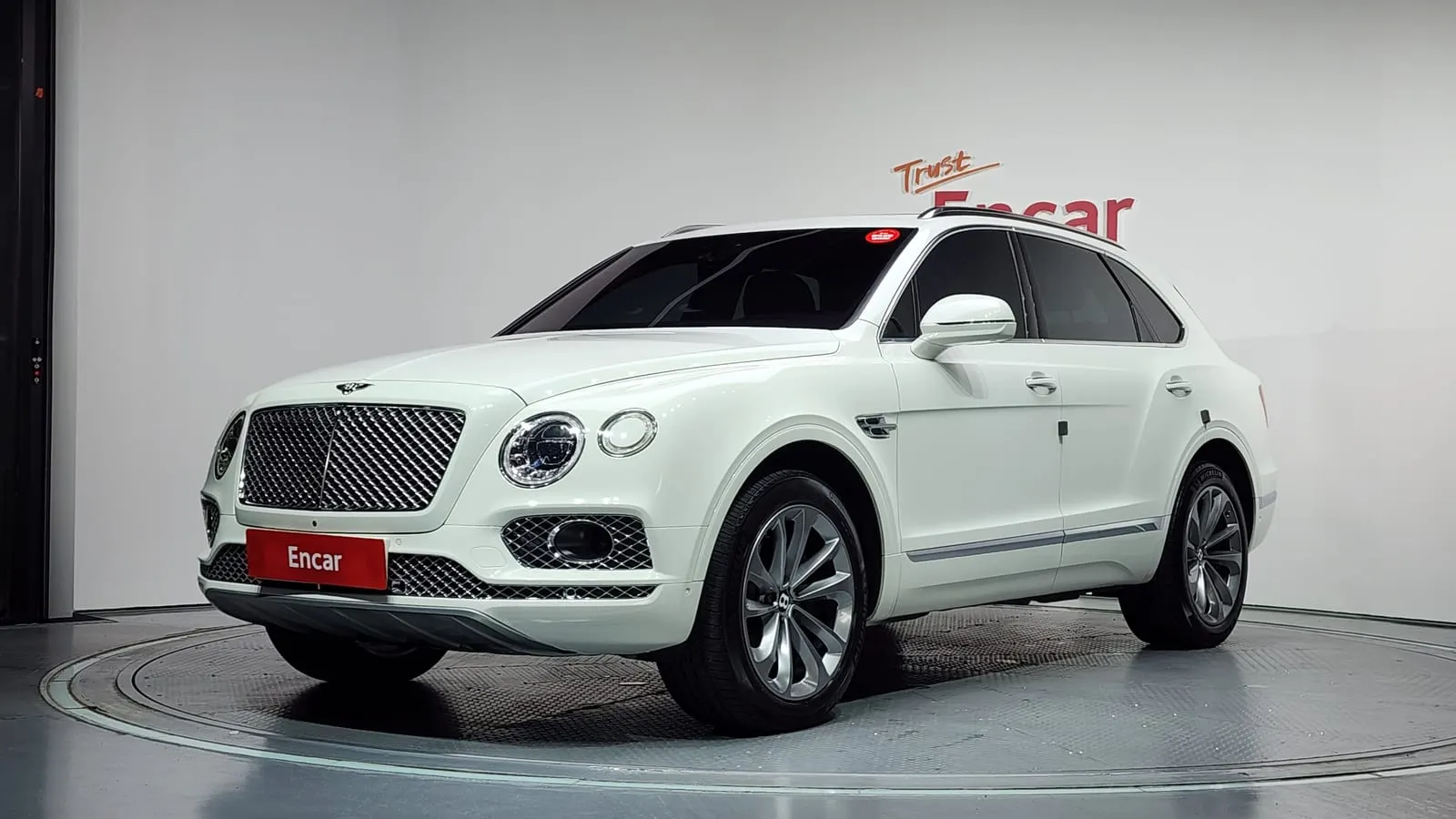 Bentley Bentayga 6.0 W12 2017 — photo 1 sur 20