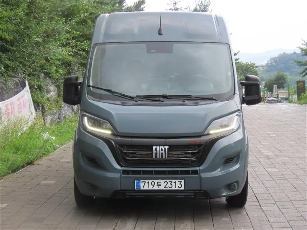 Fiat Ducato 2.2 2024 importée par Kaizen Motors