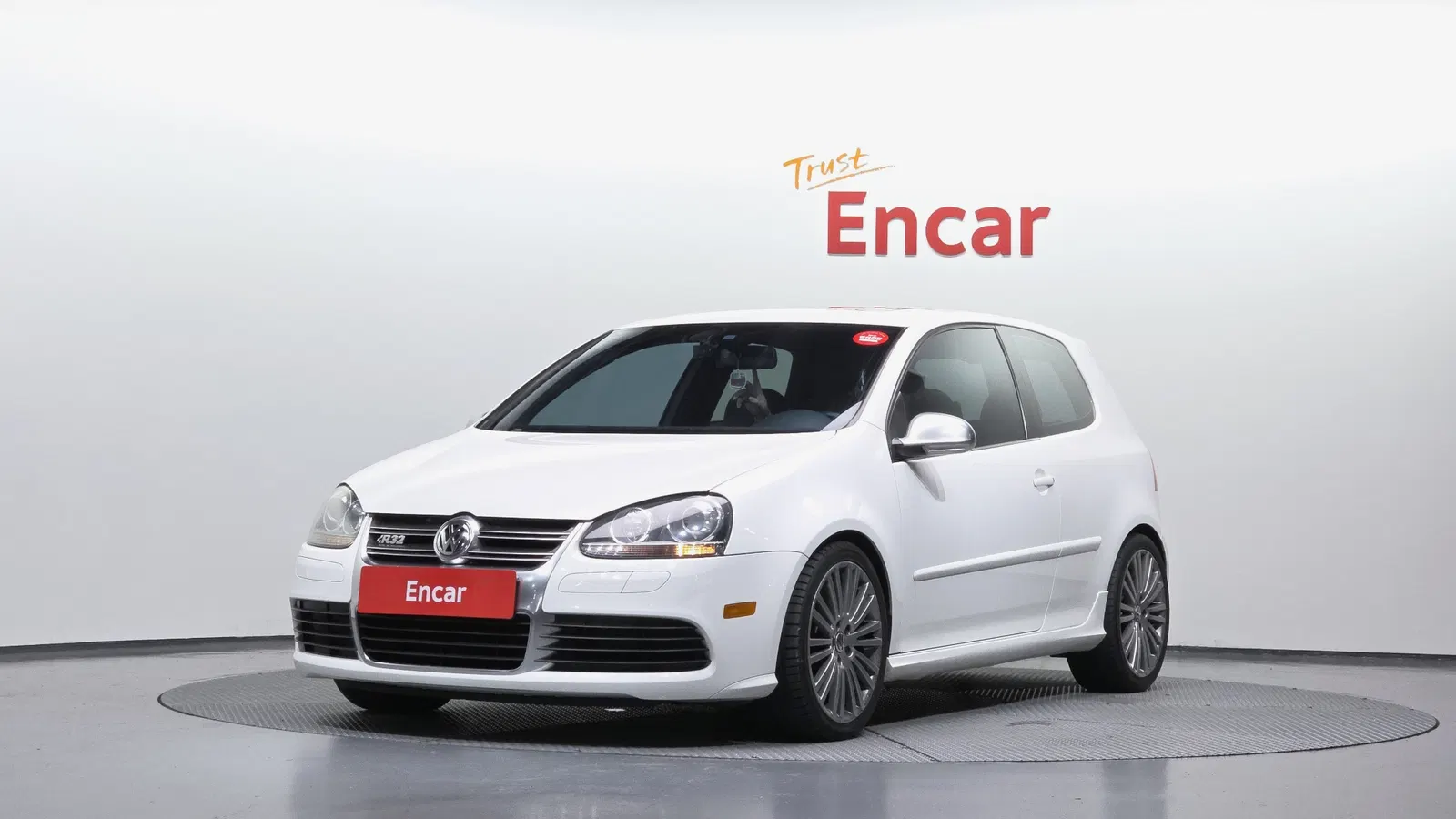 Volkswagen Golf 5e génération R32 2008 — photo 1 sur 20