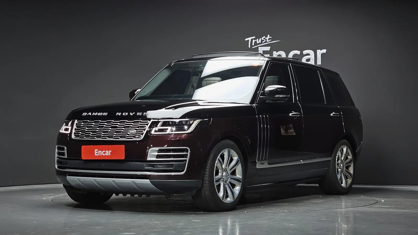 Land Rover Range Rover 4e génération 5.0 SC SV AB LWB 2019 — photo 1 sur 20