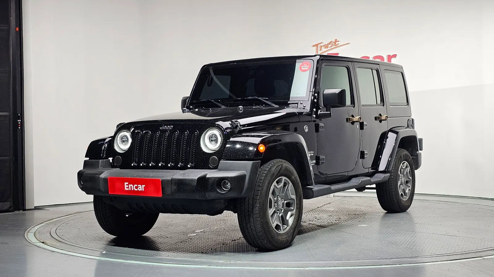 Jeep Wrangler (JK) 3.6 Sahara 4 portes 2017 — photo 1 sur 30
