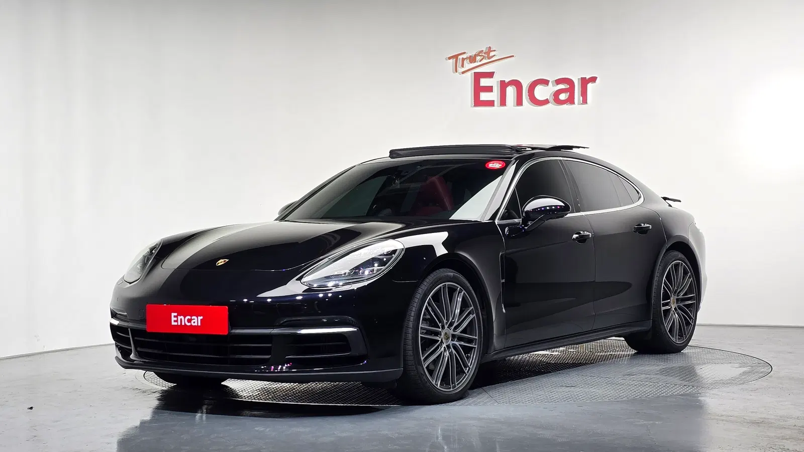 Porsche Panamera (971) 2.9 4S 2018 — photo 1 sur 20