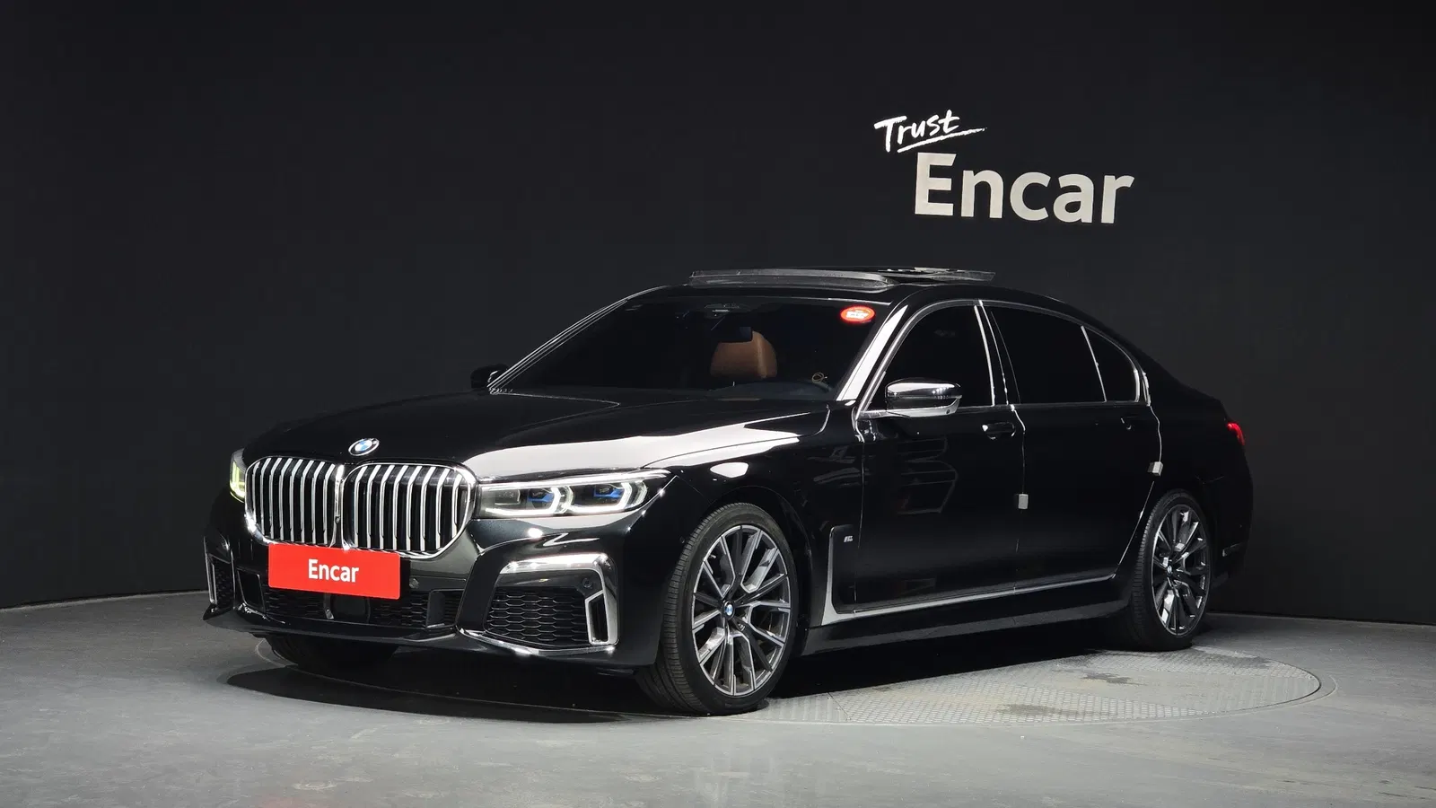 BMW Série 7 (G11) 730Ld xDrive M Sport 2020 — photo 1 sur 33