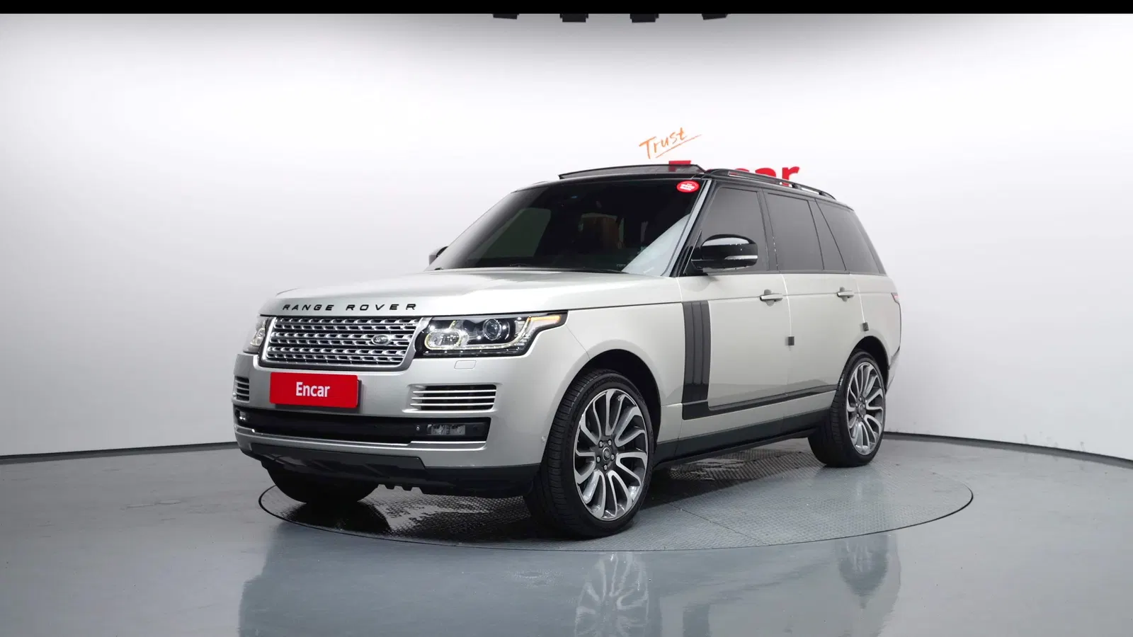 Land Rover Range Rover 4e génération 5.0 SC AB 2014 — photo 1 sur 26