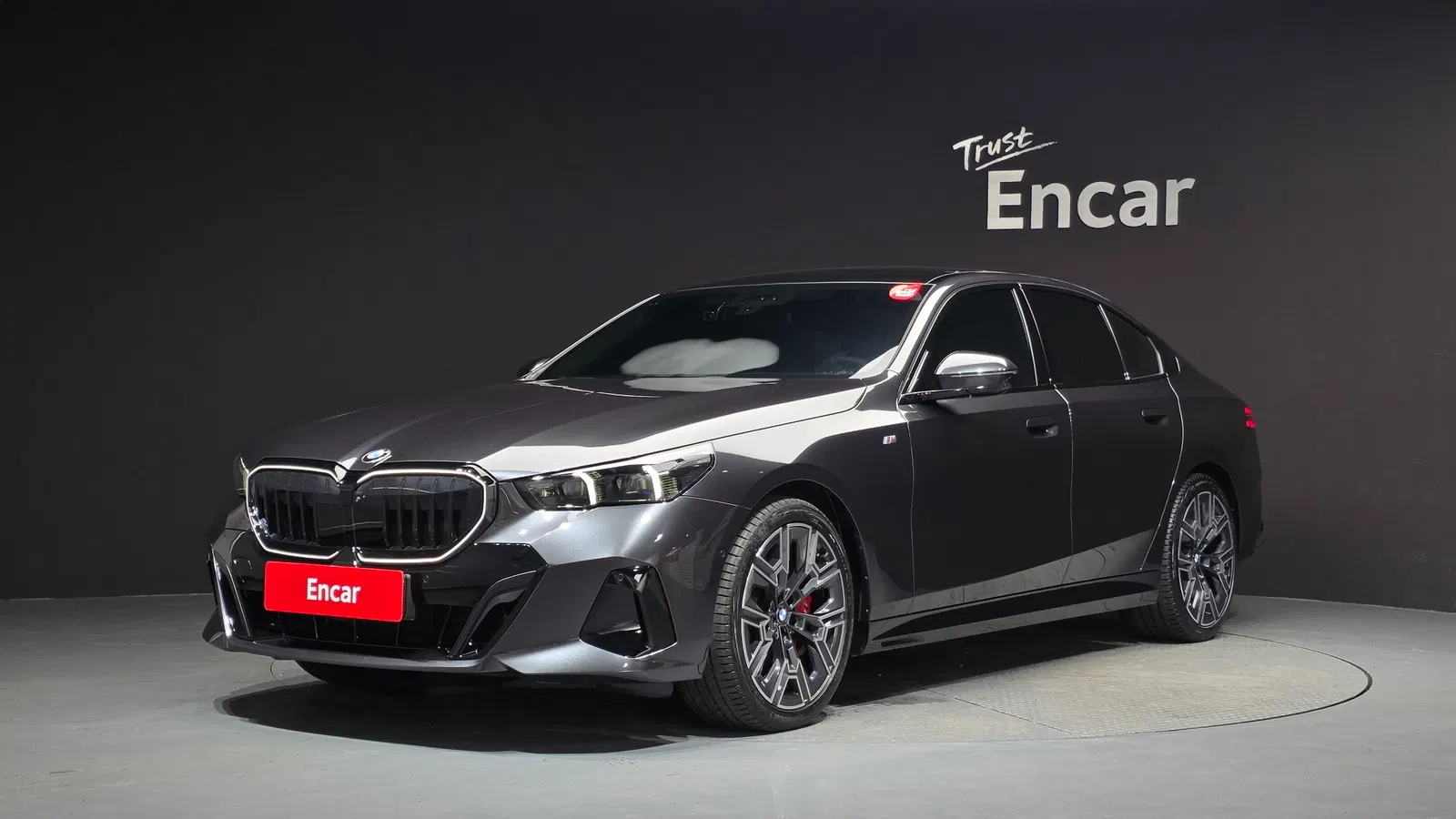 BMW Série 5 (G60) 530i xDrive M Sport Pro Special Edition 2026 — photo 1 sur 32