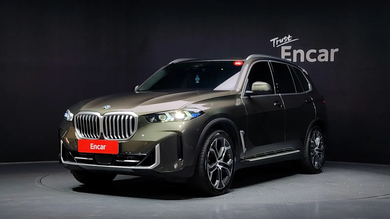 BMW X5 (G05) xDrive 40i xLine 2025 — photo 1 sur 32