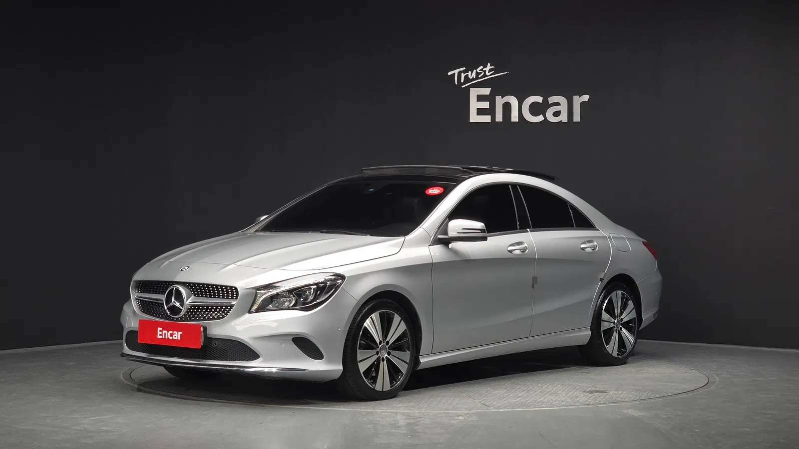 Mercedes-Benz CLA CLA250 4MATIC (C117) 2017 — photo 1 sur 20