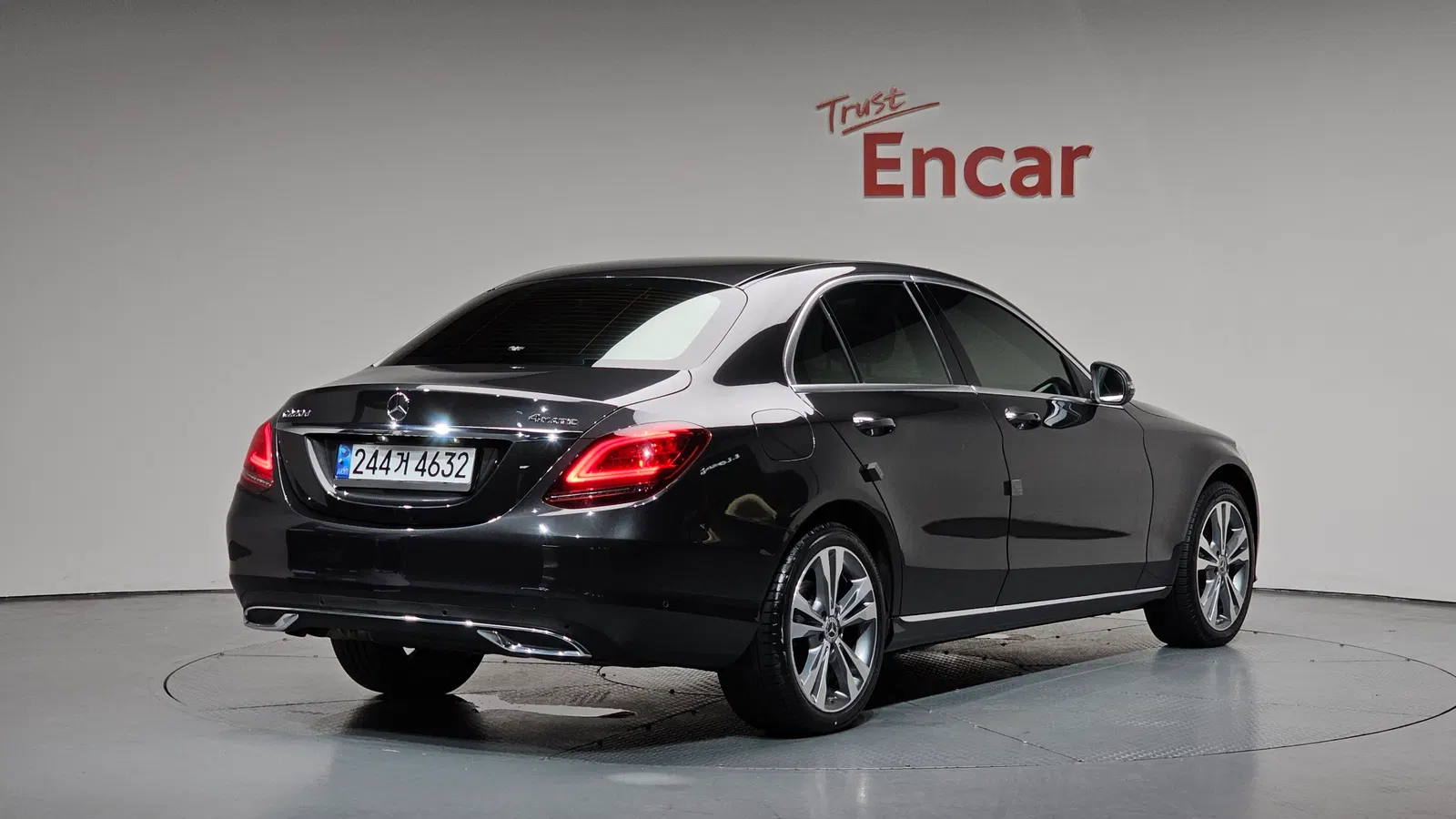 Mercedes-Benz Classe C C220 d 4MATIC (W205) 2020 — photo 1 sur 34
