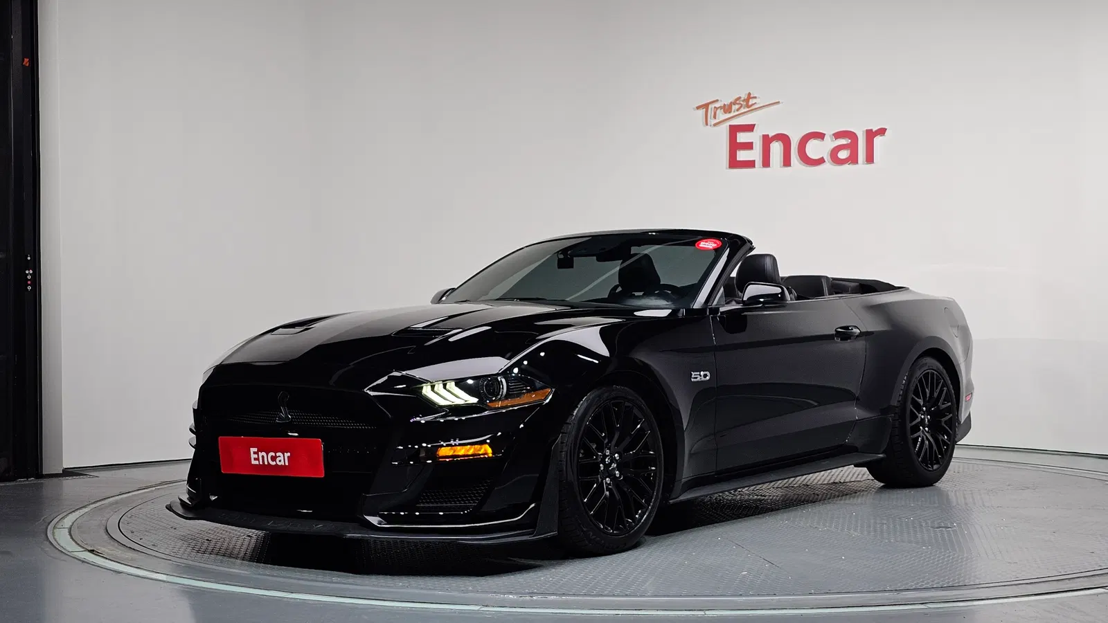 Ford Mustang GT Convertible 2019 — photo 1 sur 38