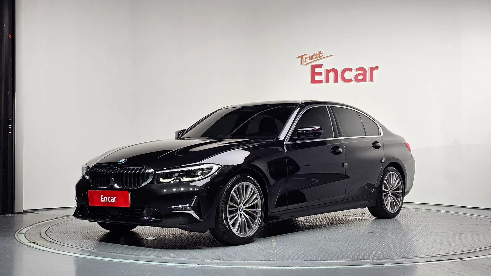 BMW Série 3 (G20) 320i Luxury 2022 — photo 1 sur 20