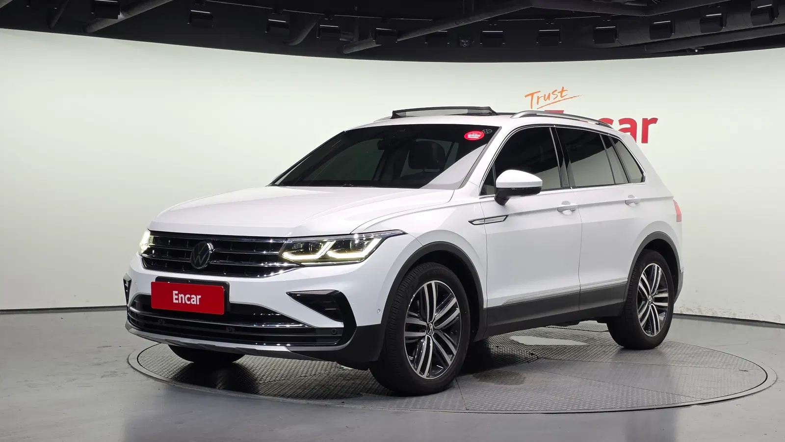Volkswagen Tiguan 2e génération 2.0 TDI Prestige 2023 — photo 1 sur 20