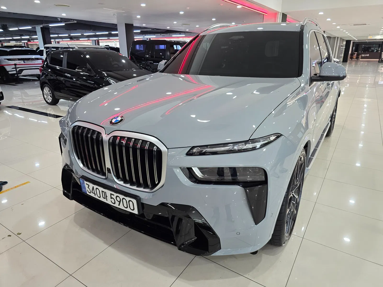 BMW X7 (G07) xDrive 40i M Sport 6 places 2026 — photo 1 sur 26
