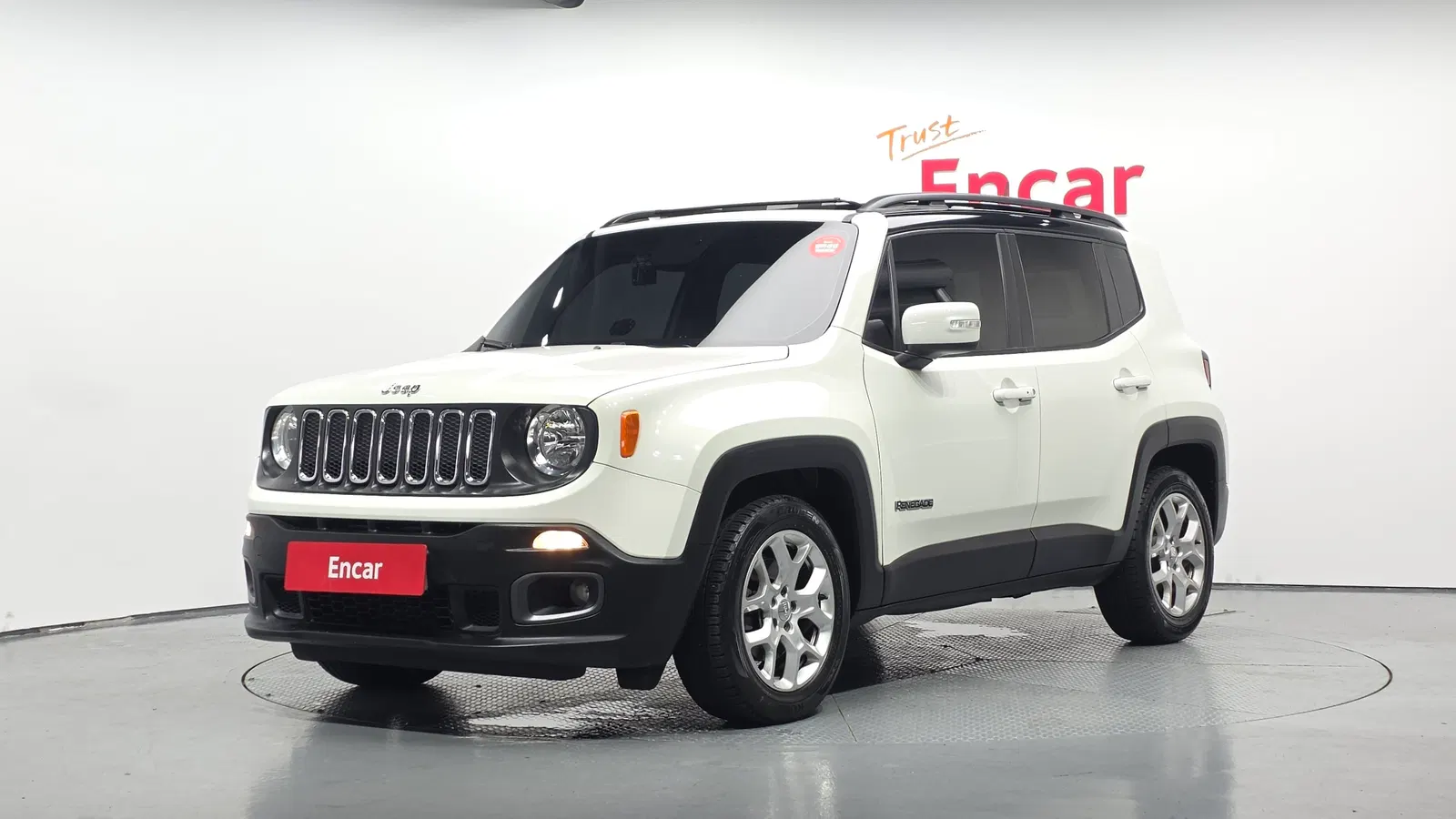 Jeep Renegade 2.4 Longitude 2015 — photo 1 sur 20
