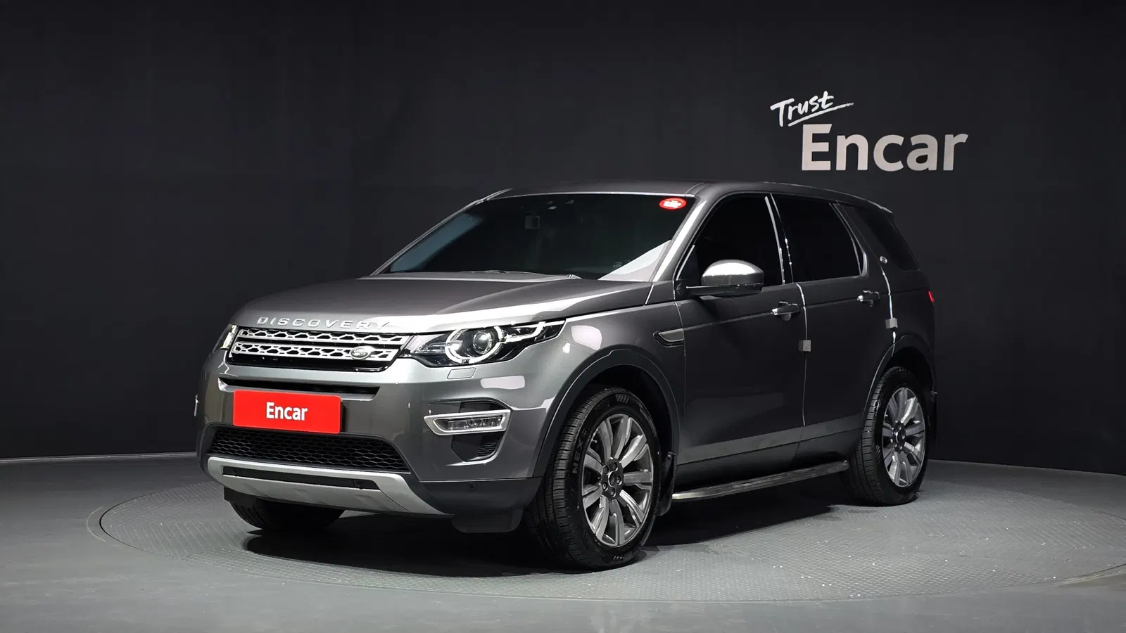 Land Rover Discovery Sport 2.0 TD4 HSE Luxury 2017 — photo 1 sur 26