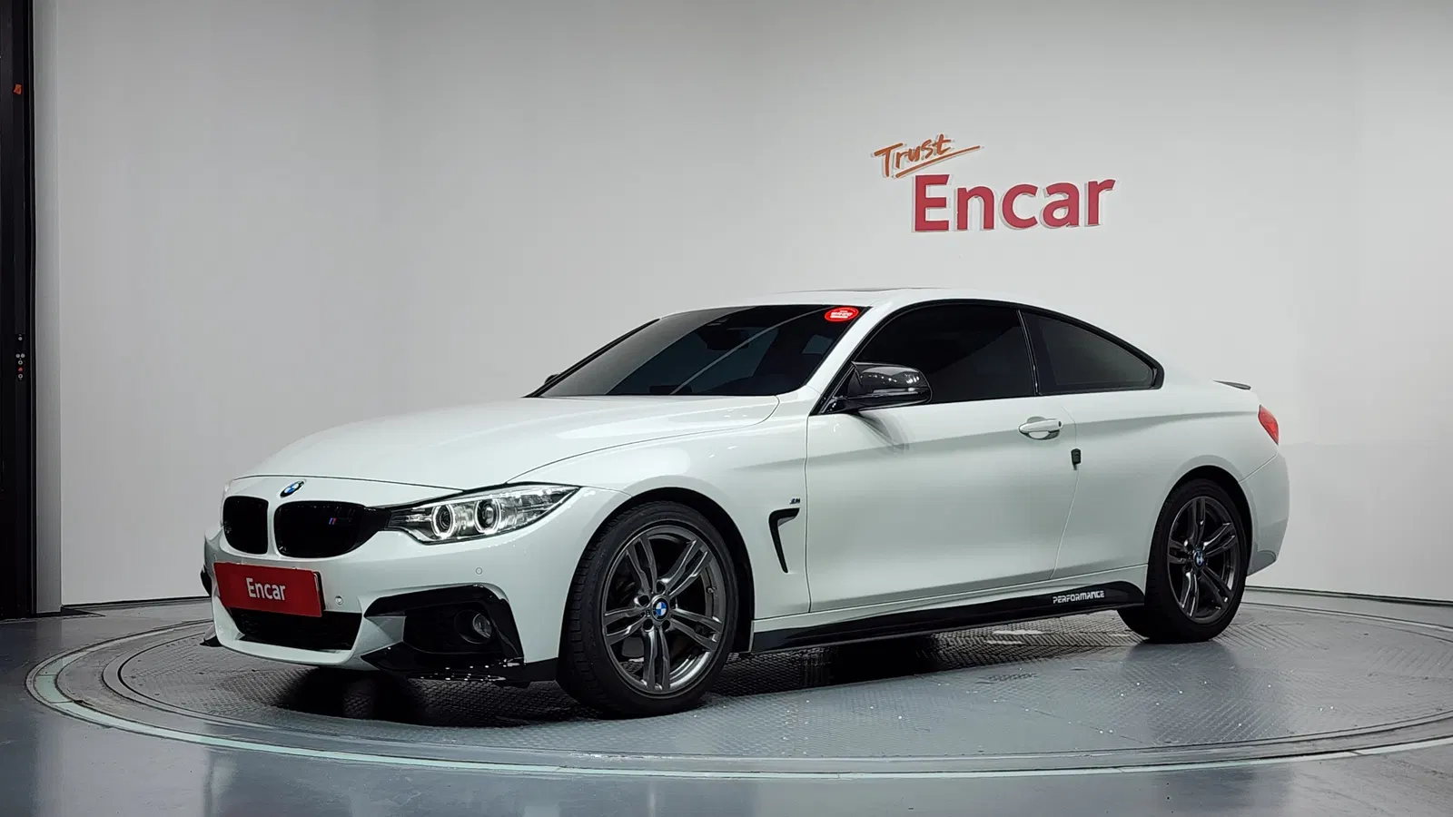 BMW Série 4 (F32) 420d M Sport Coupé 2015 — photo 1 sur 26