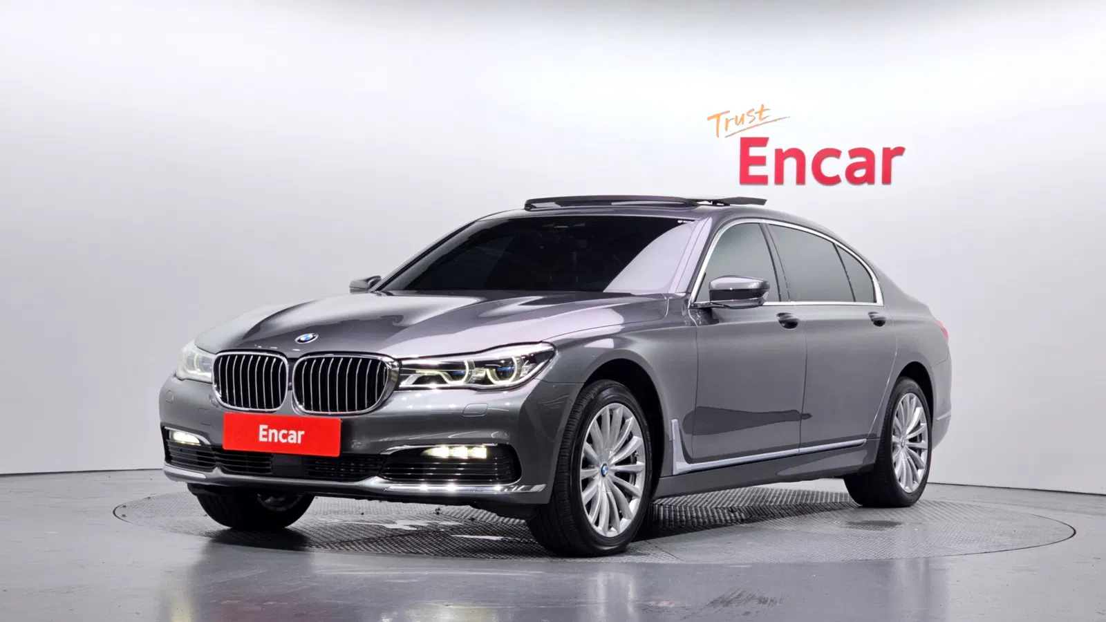 BMW Série 7 (G11) 730Ld xDrive 2016 — photo 1 sur 20