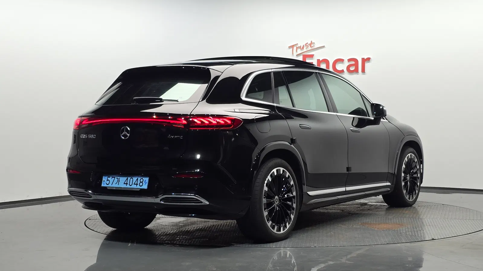 Mercedes-Benz EQS EQS580 4MATIC SUV (X296) 2023 — photo 1 sur 36