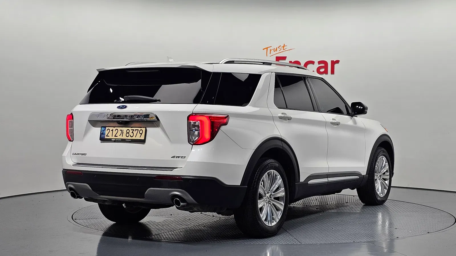 Ford Explorer 6e génération 2.3 Limited 4WD 2022 — photo 1 sur 34