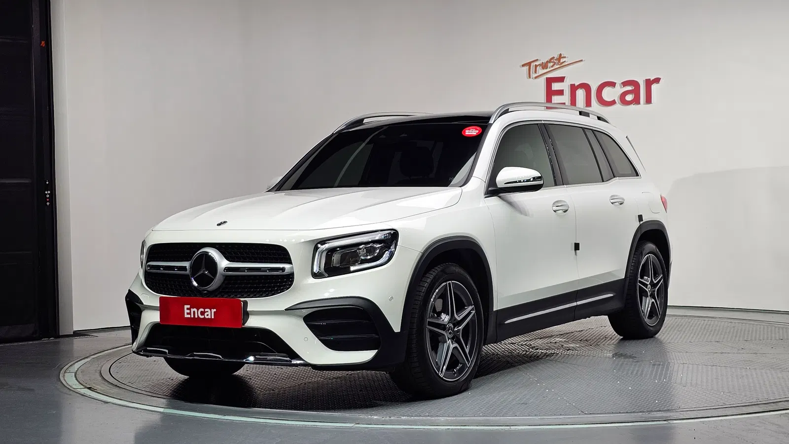 Mercedes-Benz GLB GLB250 4MATIC (X247) 2022 — photo 1 sur 32