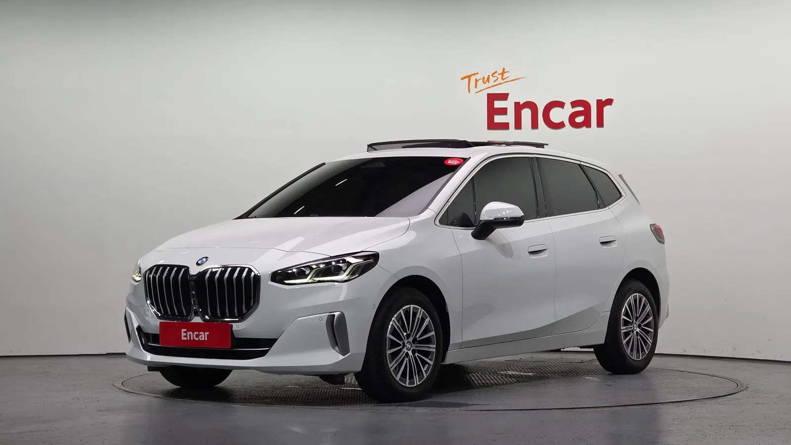 BMW Série 2 Active Tourer (U06) 218d Luxury 2023 — photo 1 sur 26