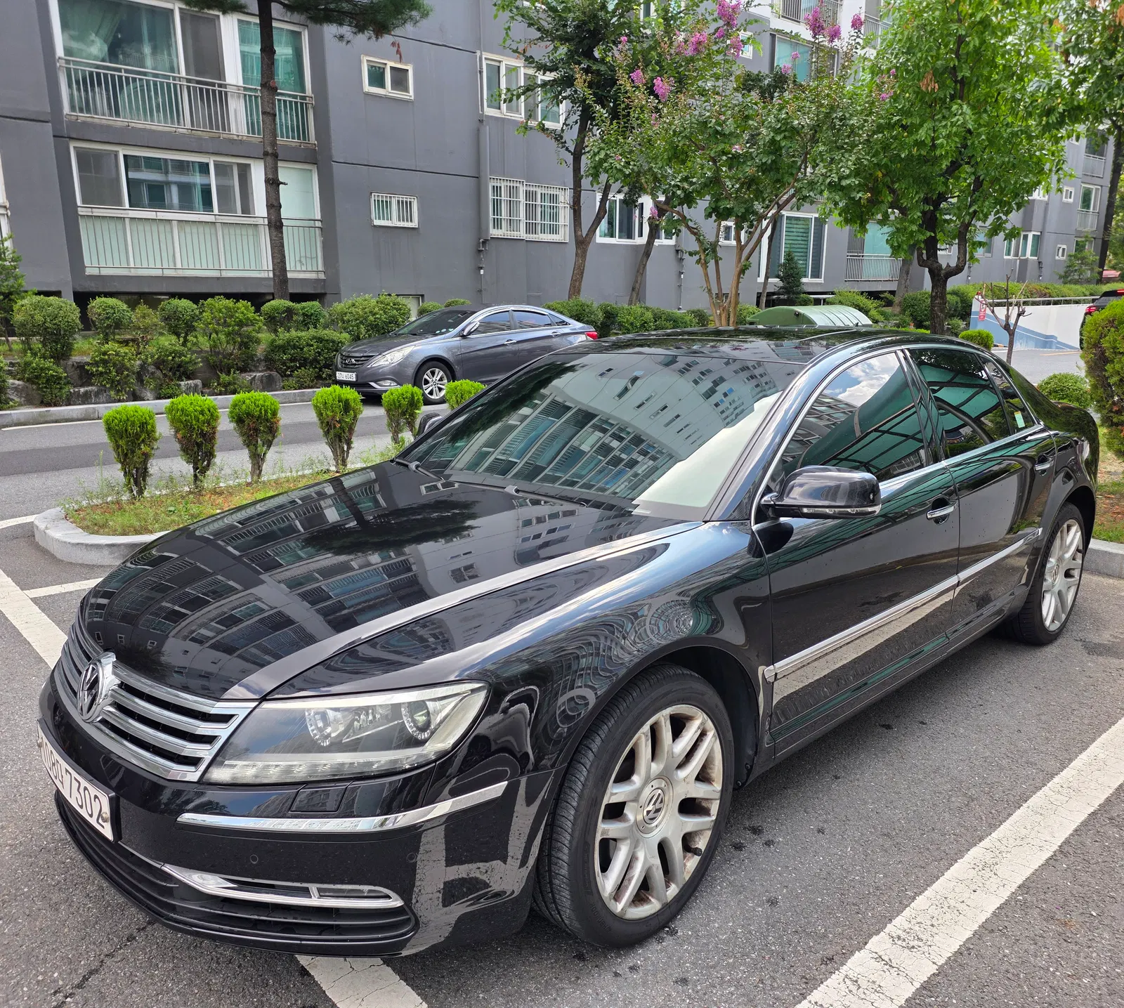 Volkswagen Phaeton V8 4.2 NWB 2011 — photo 1 sur 15