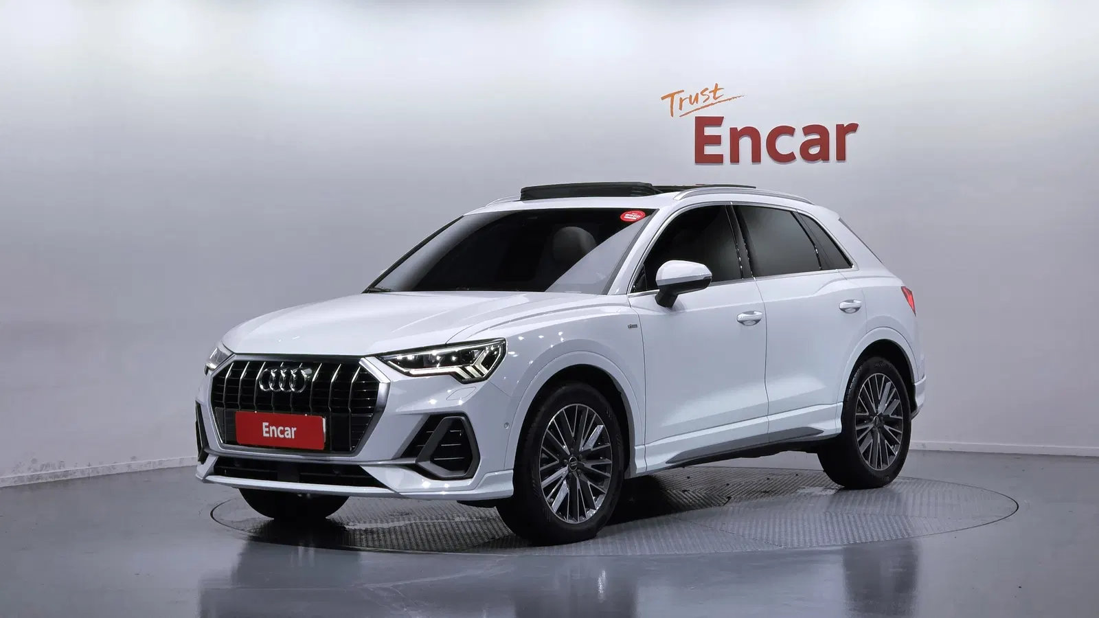 Audi Q3 (F3) 35 TDI Premium 2023 — photo 1 sur 37