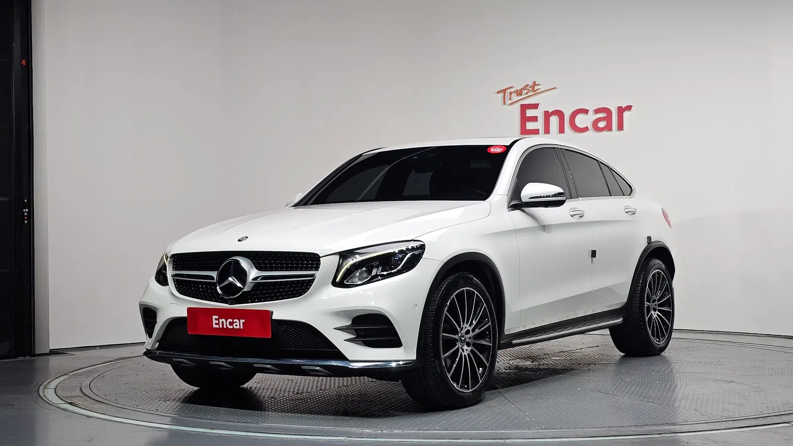 Mercedes-Benz GLC GLC220 d 4MATIC Premium Coupé (X253) 2017 — photo 1 sur 20