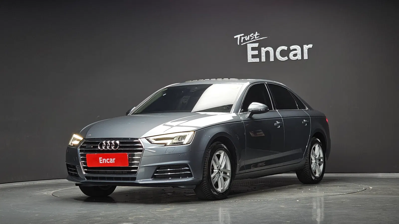 Audi A4 (B9) 45 TFSI Quattro Premium 2016 — photo 1 sur 20