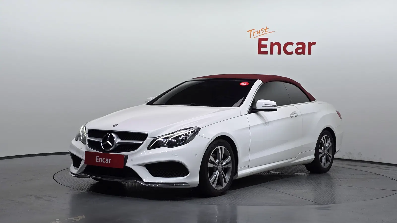 Mercedes-Benz Classe E E200 Cabriolet (W212) 2015 — photo 1 sur 20