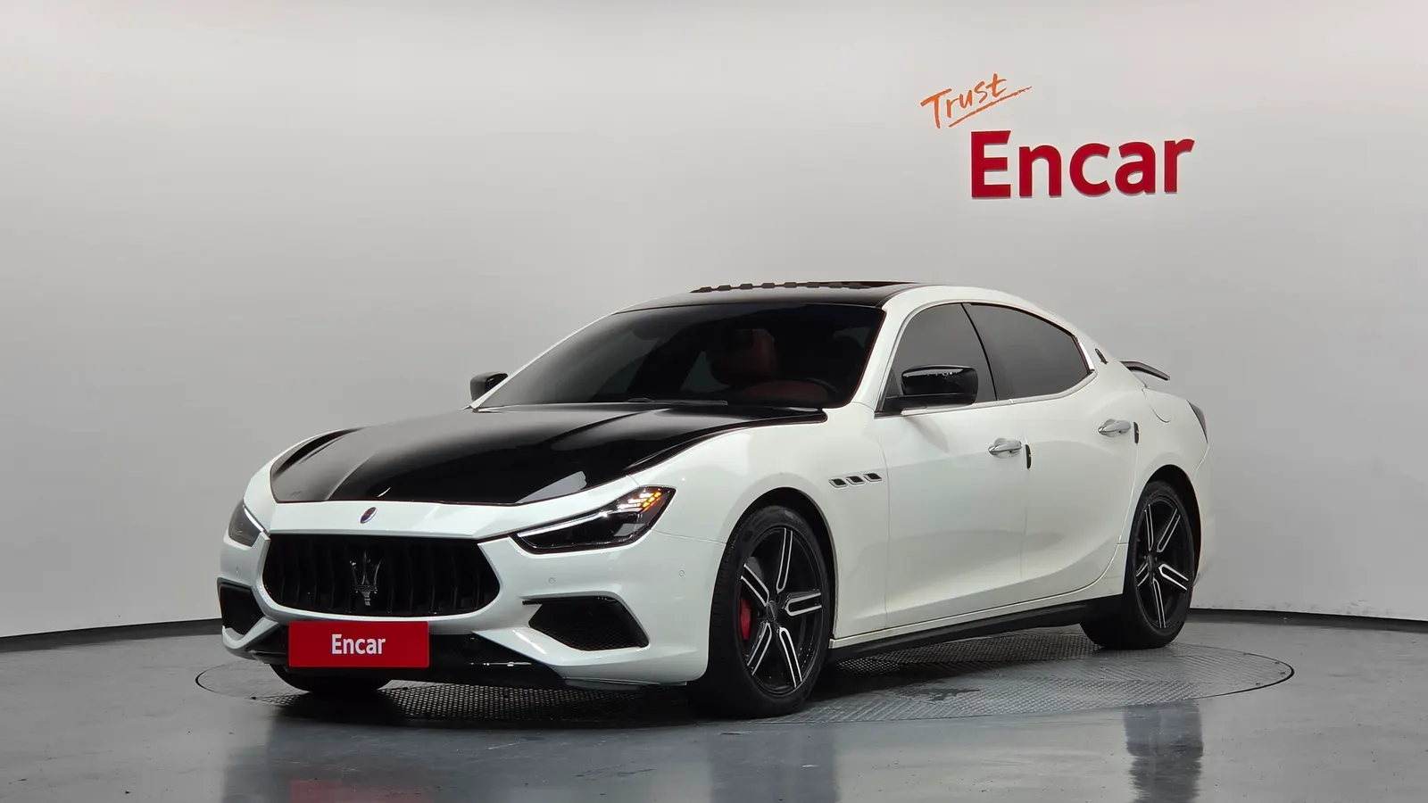 Maserati Ghibli 3.0 2014 — photo 1 sur 20