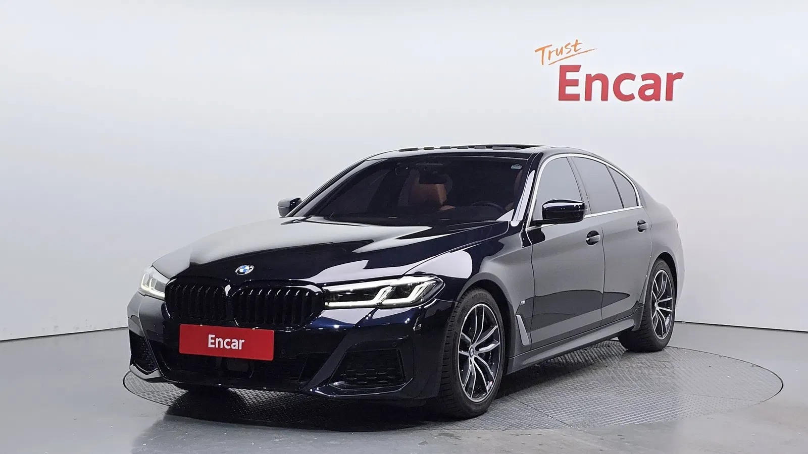 BMW Série 5 (G30) 520i M Sport 2022 — photo 1 sur 20